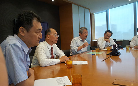 1040615金控工會與執行長蕭子昂2